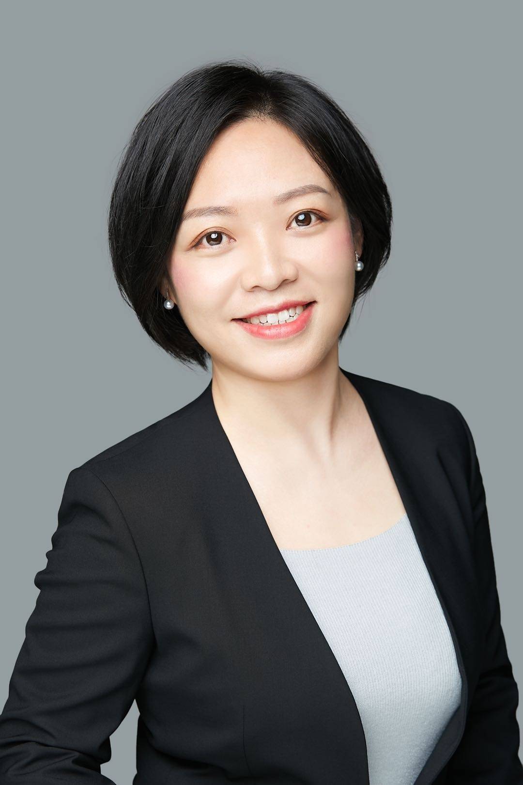 人民币基金完成超10亿首关<strong></p>
<p>心币</strong>，对话众为资本徐薇：投资需对产业有敬畏心
