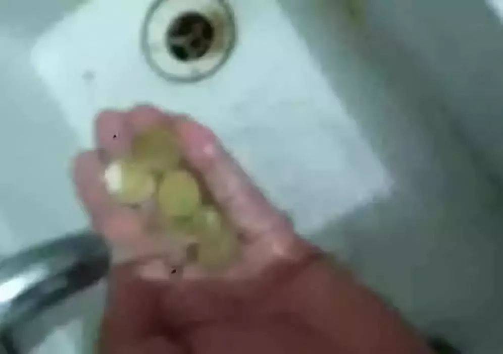 小心<strong></p>
<p>心币</strong>！你收藏的梅花套币可能是水洗币！
