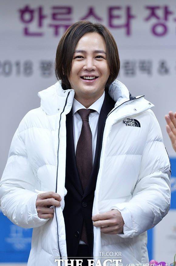 伊泽瑞尔变成酒桶？“亚洲王子”张根硕到底经历了些什么<strong></p>
<p>瑞尔币</strong>！