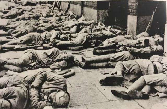 1949<strong></p>
<p>法币金圆券</strong>，陈毅在上海：所有的金融故事，背后都有个共同的逻辑～信用