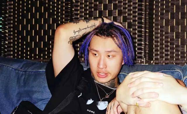 Buzzy：福子听我一句劝<strong></p>
<p>tuzy兔子币</strong>，虽然你把我拉黑了，但这次真的是为你好