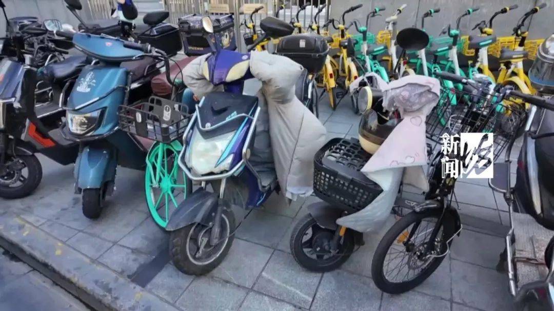 上海街头一女子突然倒地<strong></p>
<p>虎币全球</strong>，满脸是血！很多人用过，已致多起意外！赶快赶快