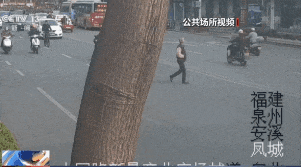 上海街头一女子突然倒地<strong></p>
<p>虎币全球</strong>，满脸是血！很多人用过，已致多起意外！赶快赶快