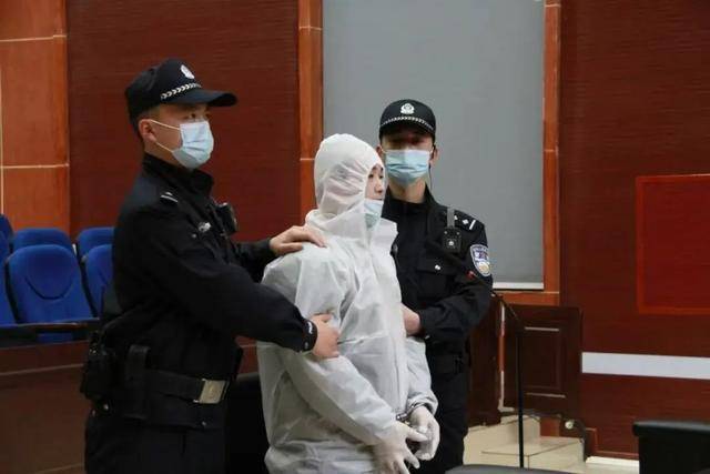 从窗户闯入<strong></p>
<p>tube币</strong>，严重暴力强奸两幼童（4岁、6岁），蒋某亮死刑
