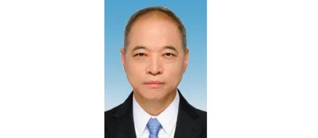 中组部有关干部局负责同志宣布中央决定<strong></p>
<p>币币火网莱特</strong>，他们履新