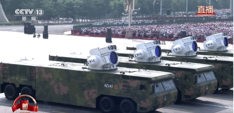 激光武器亮相阅兵场<strong></p>
<p>一快币</strong>，专家称其不到1秒可摧毁来袭导弹无人机