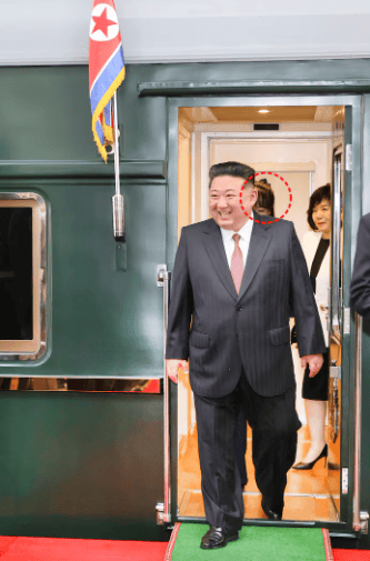 金正恩女儿首登国际舞台<strong></p>
<p>一快币</strong>，引爆接班传闻！英国首相被架空，工党内斗成全武行…