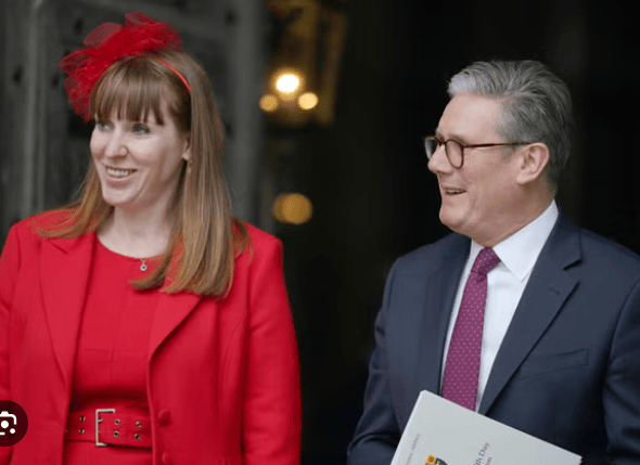 金正恩女儿首登国际舞台<strong></p>
<p>一快币</strong>，引爆接班传闻！英国首相被架空，工党内斗成全武行…