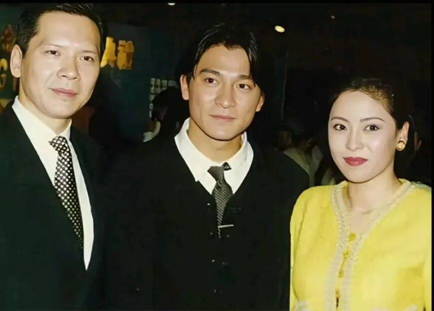 向太称曾借给刘德华4000万：没有打欠条<strong></p>
<p>币知</strong>，刘德华需要支付债务，那时候的他给不出那么多钱