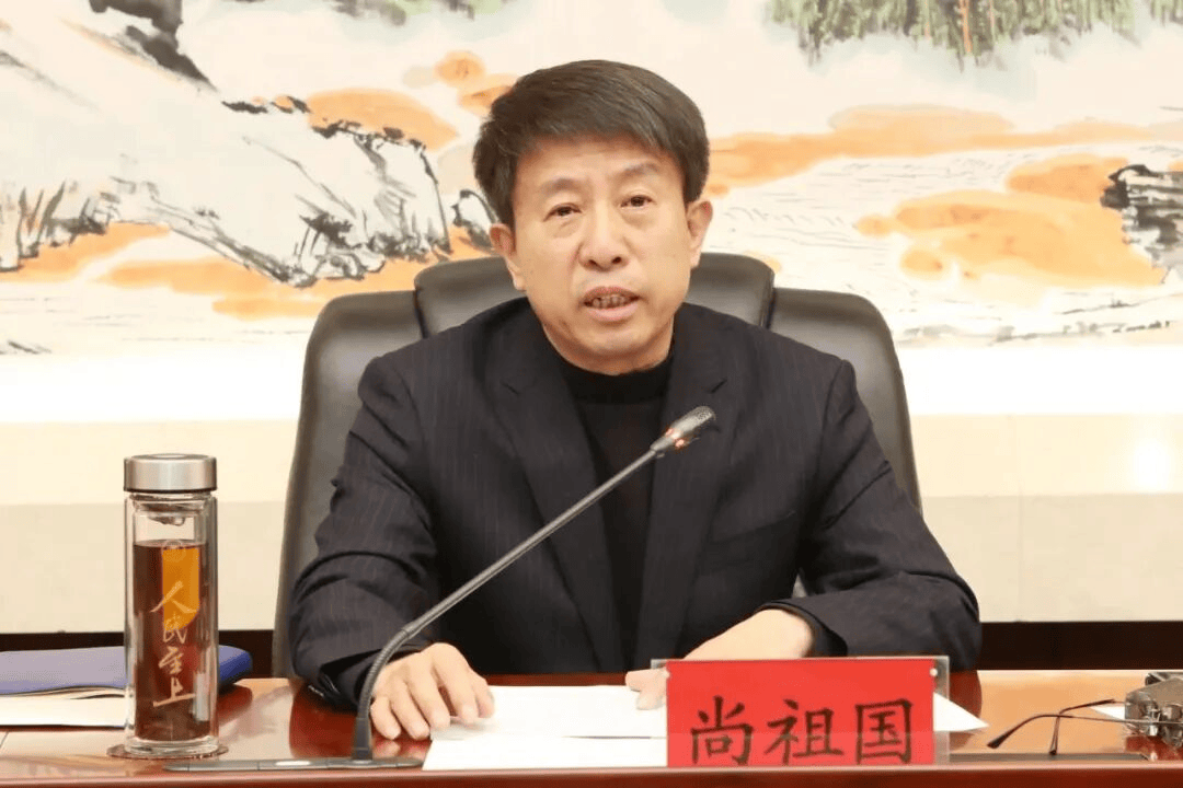 中纪委连发11人被查<strong></p>
<p>随享币</strong>，副部级“老虎”落马