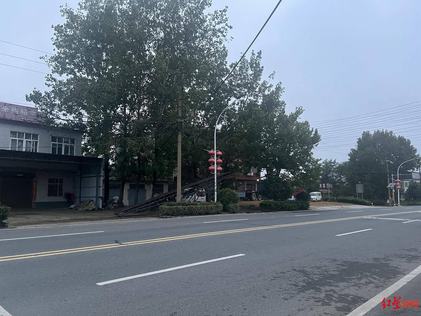 醉驾超速追尾致一家3人身亡案明日开庭<strong></p>
<p>随享币</strong>，女方家属从云南坐硬座赶到河南信阳：坚决不和解