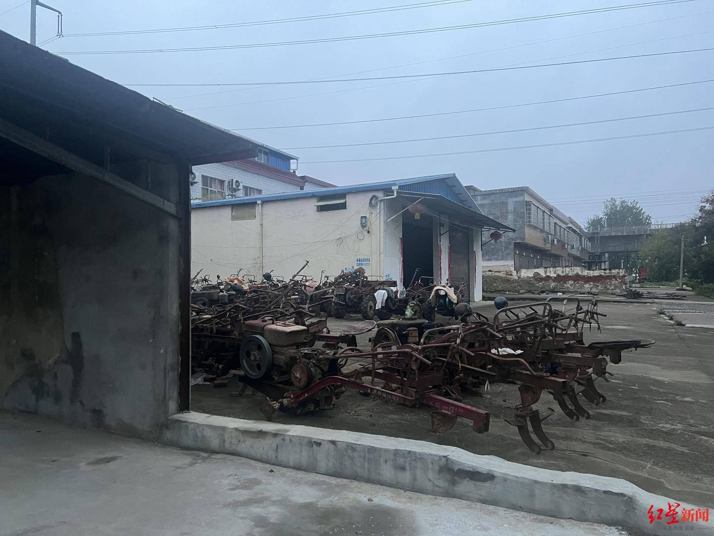 醉驾超速追尾致一家3人身亡案明日开庭<strong></p>
<p>随享币</strong>，女方家属从云南坐硬座赶到河南信阳：坚决不和解