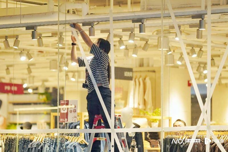 图集|超强台风“桦加沙”逼近