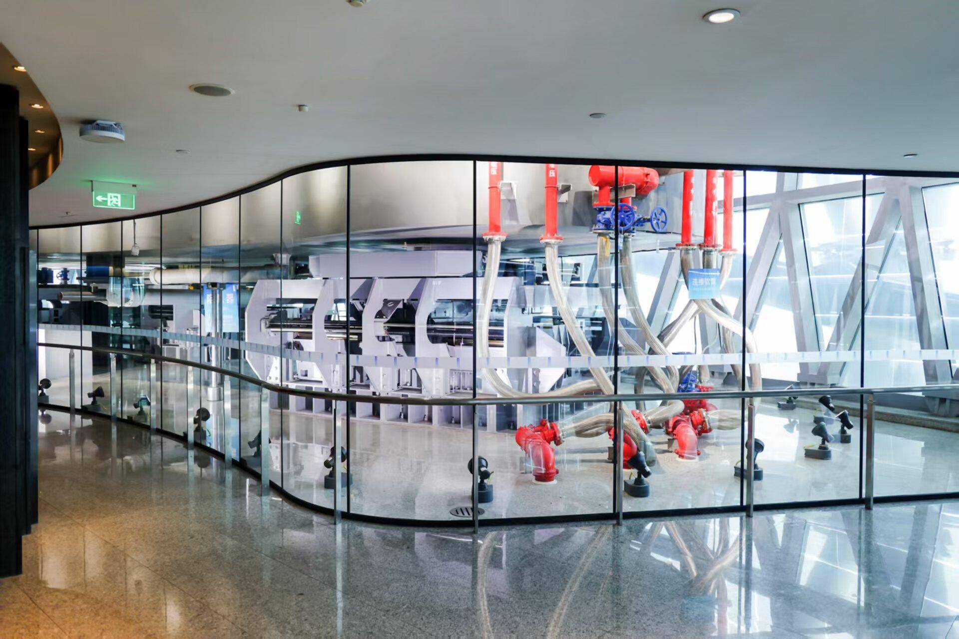 超强台风来袭<strong></p>
<p>y币冻结</strong>，广州塔“定塔神器”出现明显摆动