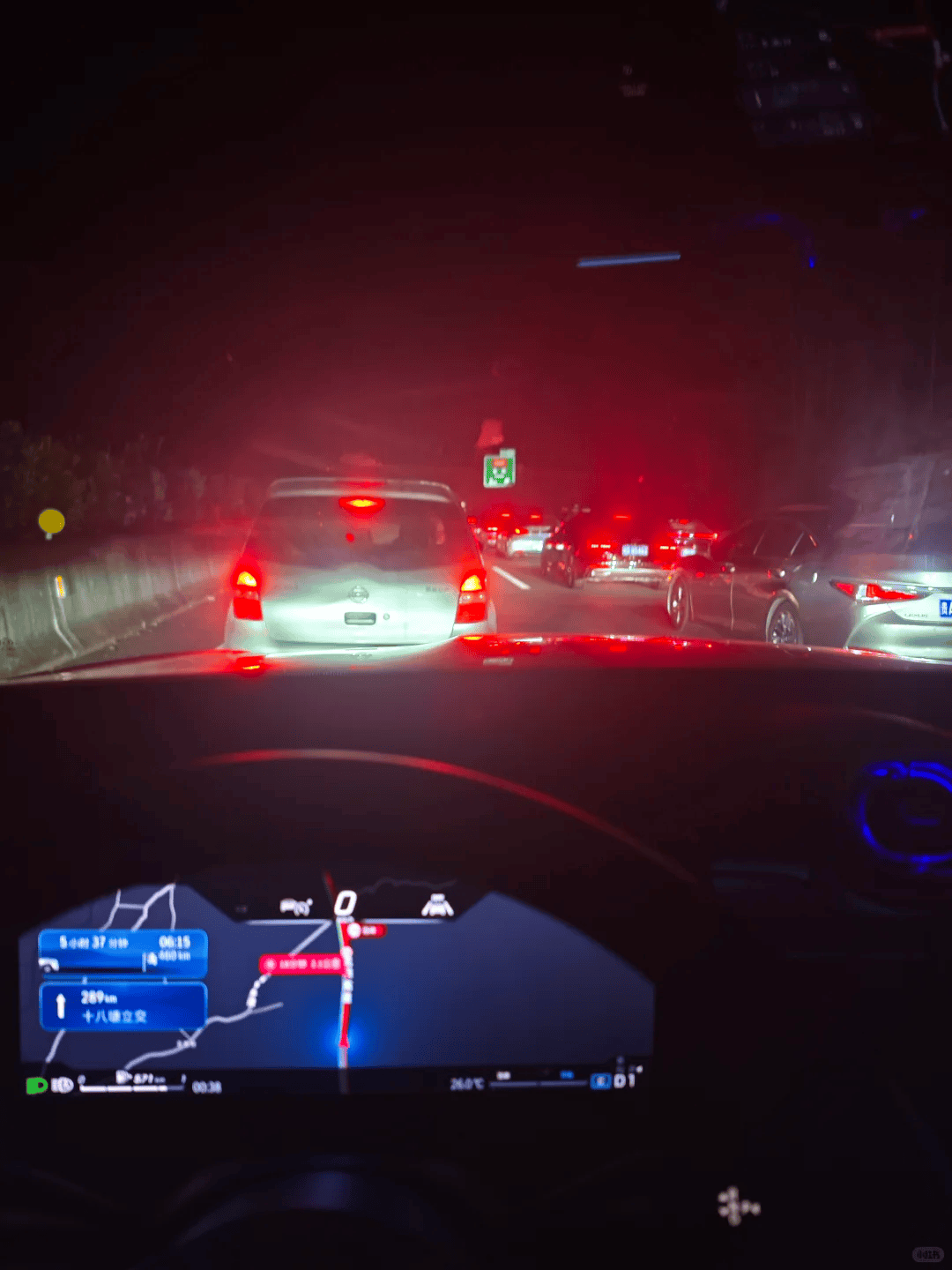 “不亚于春节回家”！凌晨5点<strong></p>
<p>寰球币乐</strong>，深圳有人已经堵在路上……