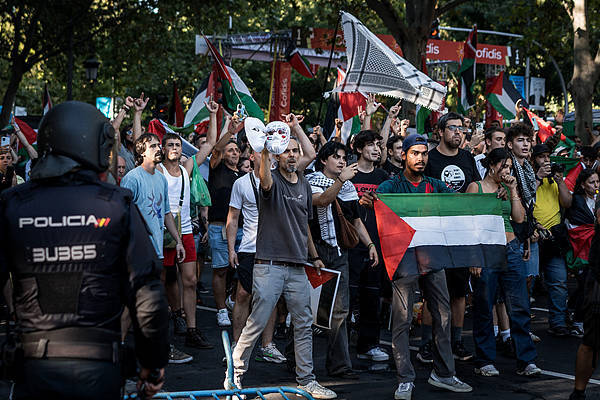 美媒：从外交到体育<strong></p>
<p>寰球币乐</strong>，以色列正成为全球舞台上的“弃儿”