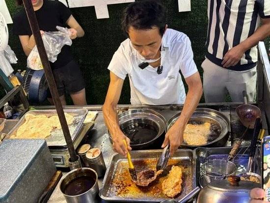 西贝再自刀<strong></p>
<p>币口袋</strong>，整改大翻车，贾国龙彻底认怂