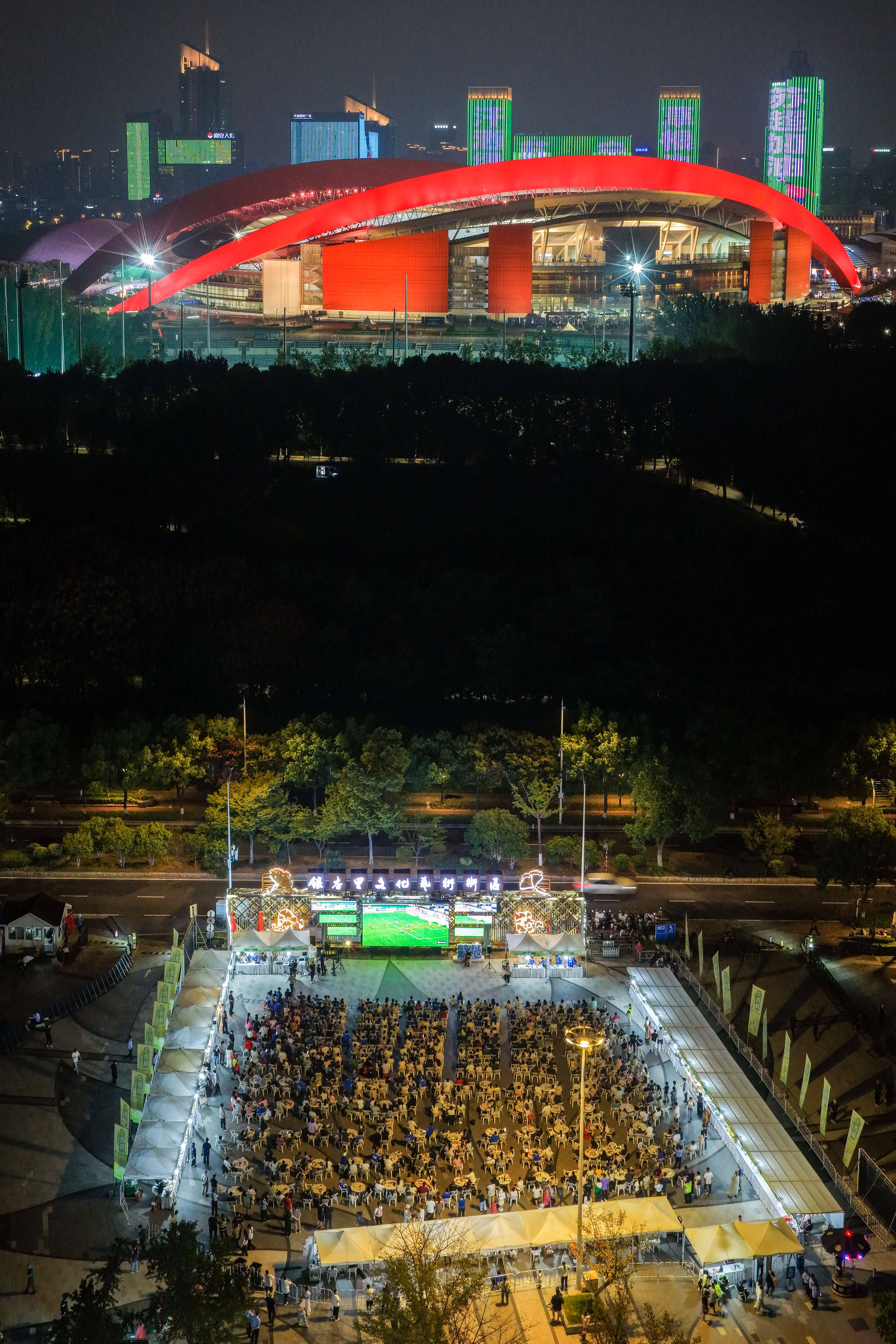 江苏省城市足球联赛：南京胜连云港晋级半决赛