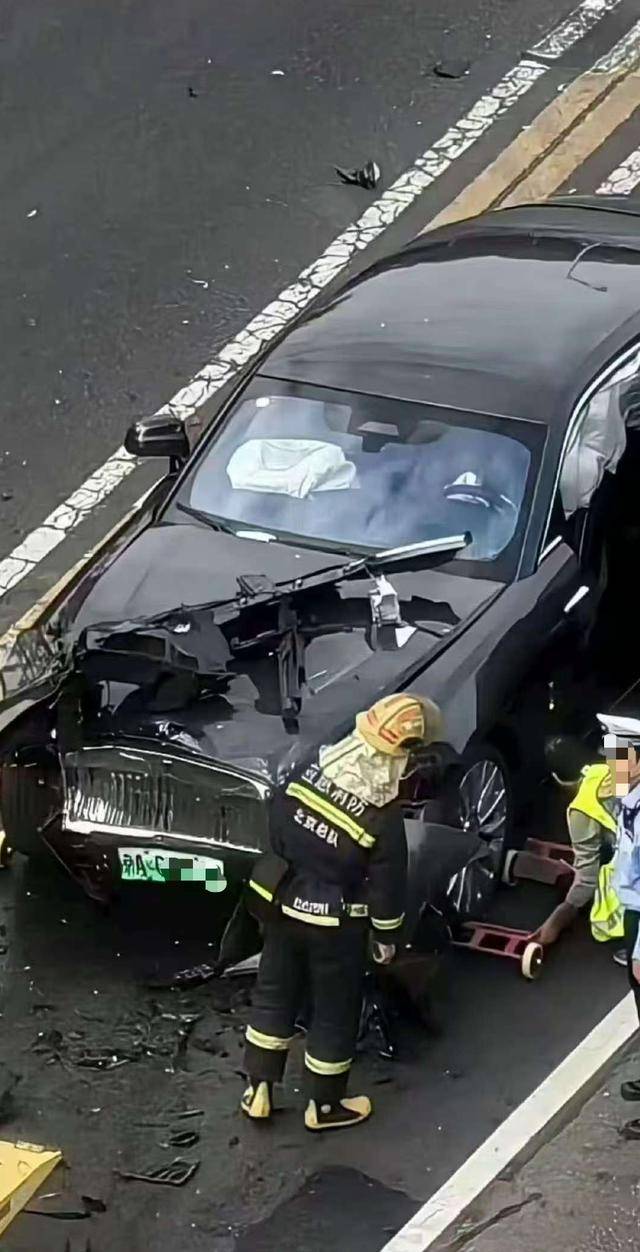 陈震道歉<strong></p>
<p>币币机</strong>，“吃流量饭，就承受流量的监督和批评吧” 涉事车系4个多月前提的二手车