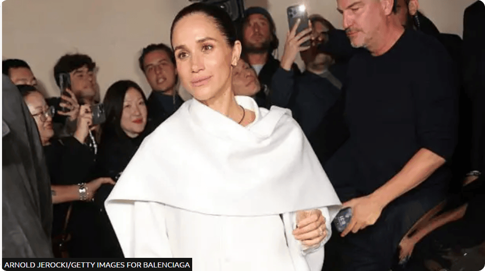 梅根巴黎炫鞋<strong></p>
<p>莱克币</strong>，却踩到戴安娜亡地！UCL停发签证反转！200名中国留子得救了…