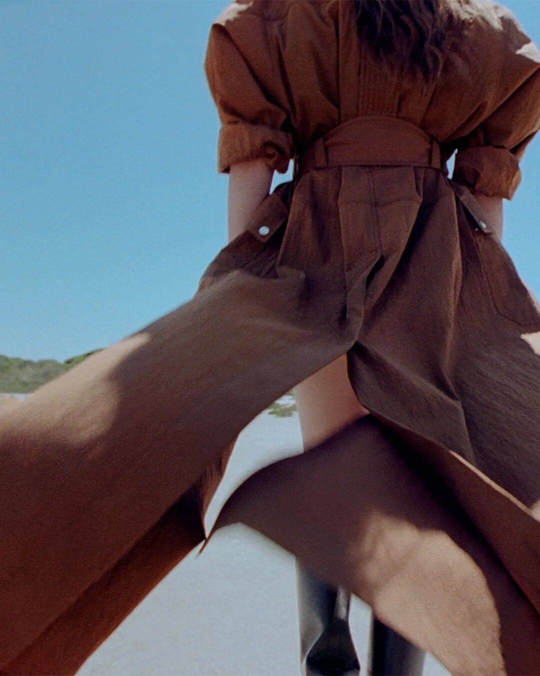 Hermès的女骑士<strong></p>
<p>莱克币</strong>,在沙滩上自由驰骋