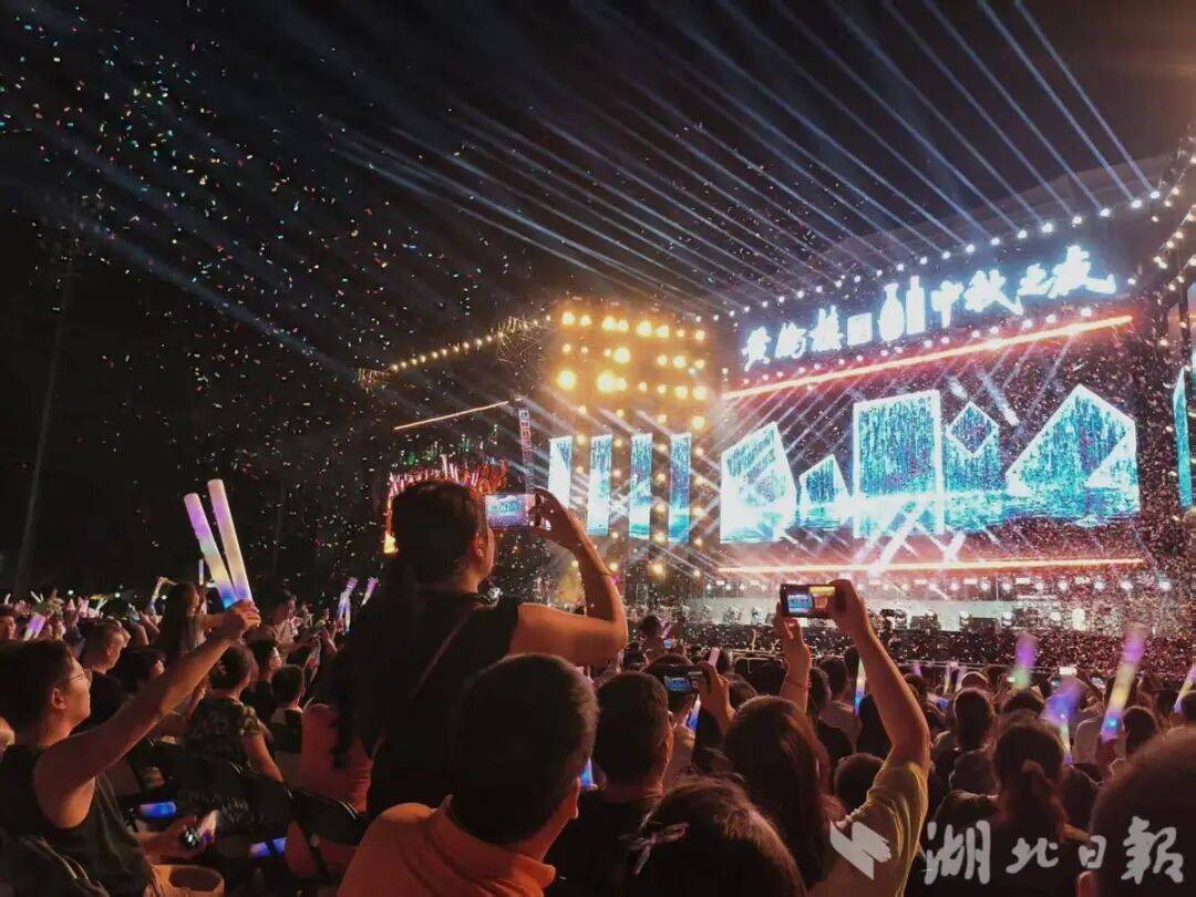 这个国庆<strong></p>
<p>国产币</strong>,荆州火了! / “荆州,我们还来!”