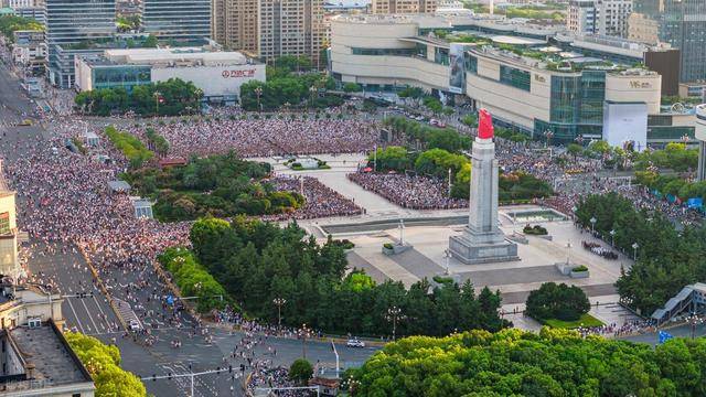 南昌旅游订单增18% 景德镇因“鸡排哥”加持订单涨近40%