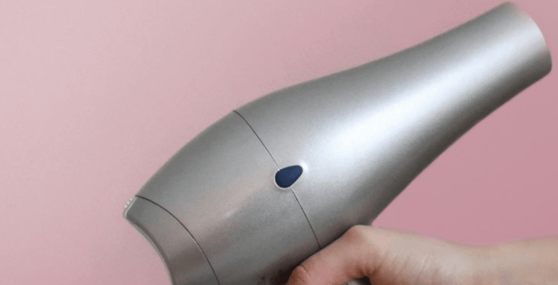 吹风机买来三年没人用，泰国一10岁女童首次使用却触电身亡