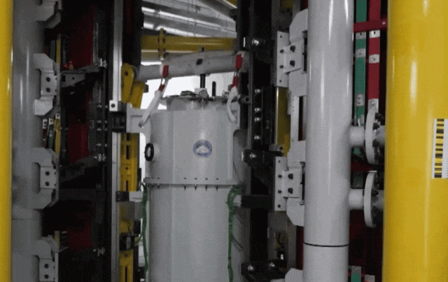 全球最大“时空压缩机”来了！完全自主研发<strong></p>
<p>九币网</strong>，就在……