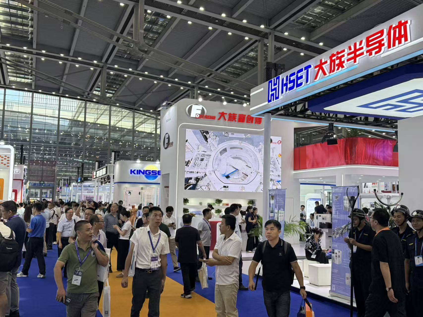 不止新凯来<strong></p>
<p>咪咕币商城</strong>，逾115家深圳半导体企业亮相2025湾芯展