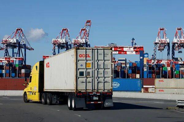 “纸老虎”的“加税秀”为什么不灵<strong></p>
<p>吉祥币</strong>了