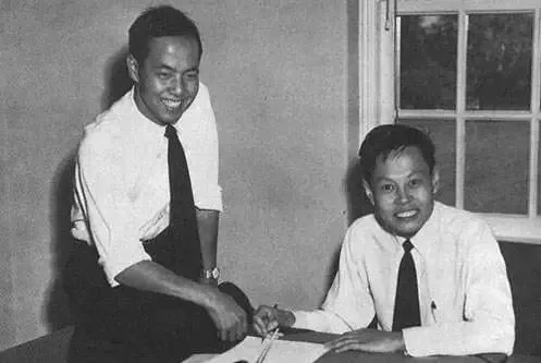 103岁杨振宁去世<strong></p>
<p>委内瑞拉法币</strong>，象牙塔倒塌