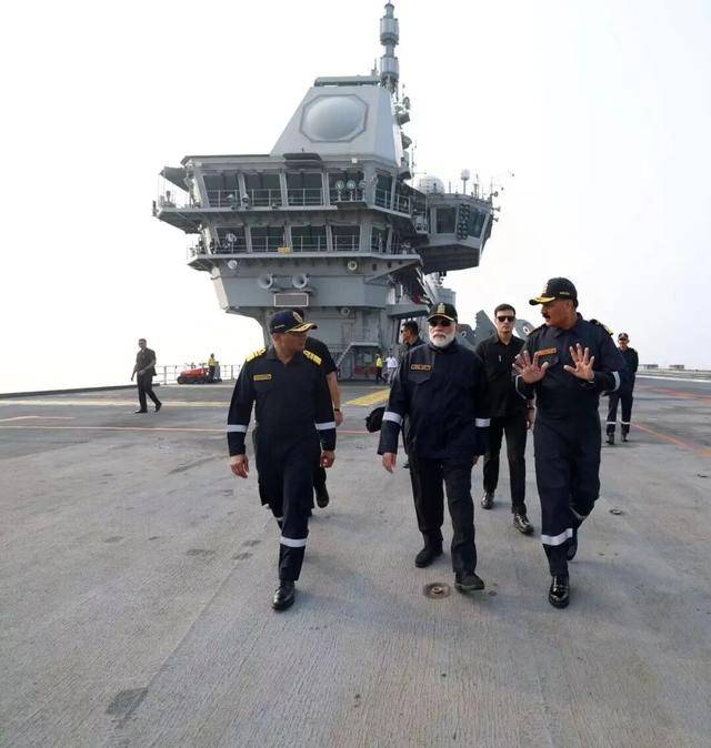 牛弹琴：特朗普被印度气坏<strong></p>
<p>狼币</strong>了