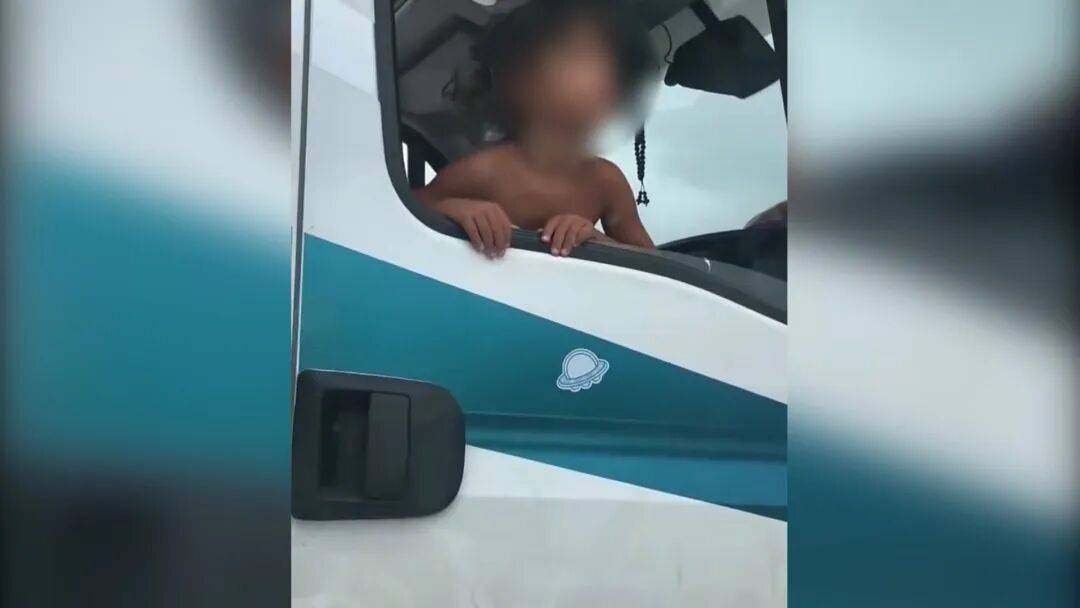 村民：“野人小孩”父亲上山“灵修”后就不正常<strong></p>
<p>狼币</strong>了