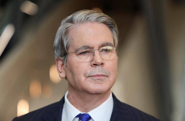 又输给了李成钢<strong></p>
<p>币优</strong>，贝森特承诺：美方不再考虑对华加征100%关税