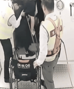 郑智化怒斥机场背后<strong></p>
<p>巴币</strong>，一段偏激的批评与一场迅速的回应 | 有风自南