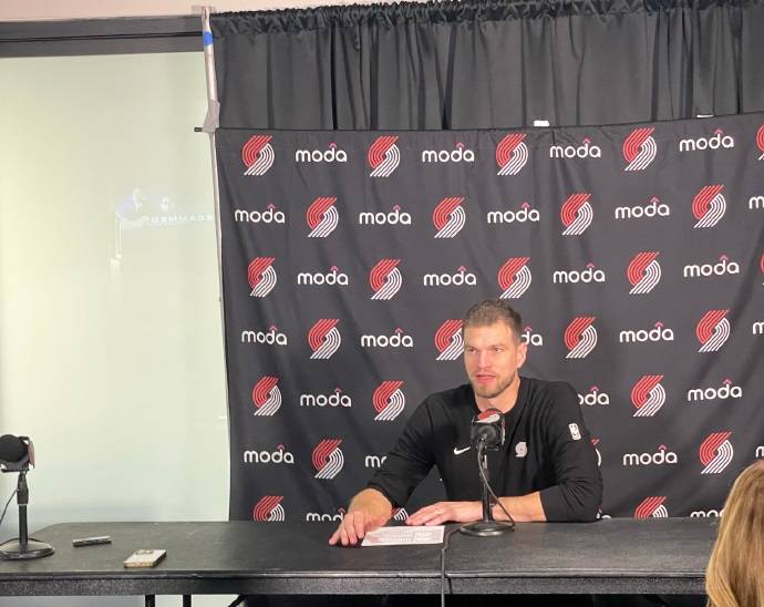 斯帅：暂时不会考虑增加杨瀚森场上时间 <strong></p>
<p>巴币</strong>他还没适应NBA节奏