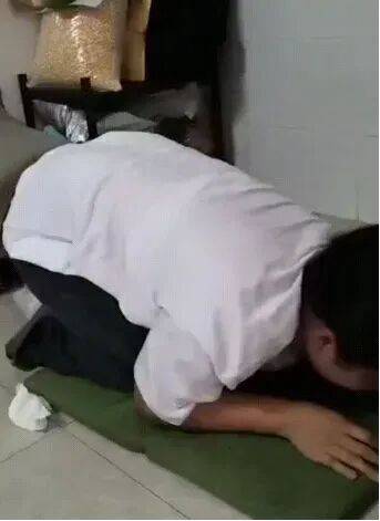 自称“昆仑童子”“玉皇大帝”“紫薇圣人”<strong></p>
<p>火花币</strong>,敛财超500万、奸淫妇女10人!起底“天道鸿元”