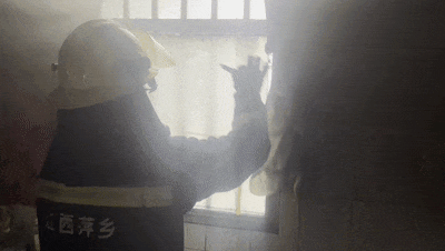 大意了！爷爷送孙子上学前忘了这件事<strong></p>
<p>火花币</strong>，一家人差点无家可归！