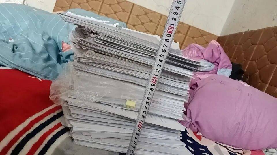 男子买馒头路上遇车祸不治身亡<strong></p>
<p>帮呗币每日价格</strong>,肇事司机称遭远光灯照射闯祸,57.7万判赔款难执行