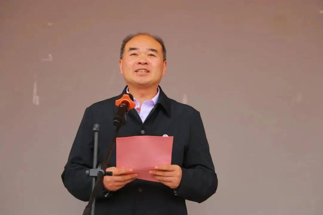 苟如虎<strong></p>
<p>南京币天下</strong>，从甘肃履新上海