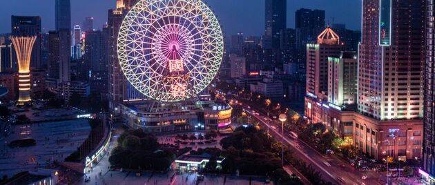 城市24小时 | 争夺“短剧之都”<strong></p>
<p>币今</strong>，又一个中部省会入局