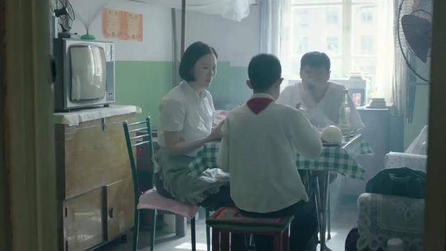 年代剧的墙<strong></p>
<p>瑞亚币</strong>，为什么都是上白下绿？