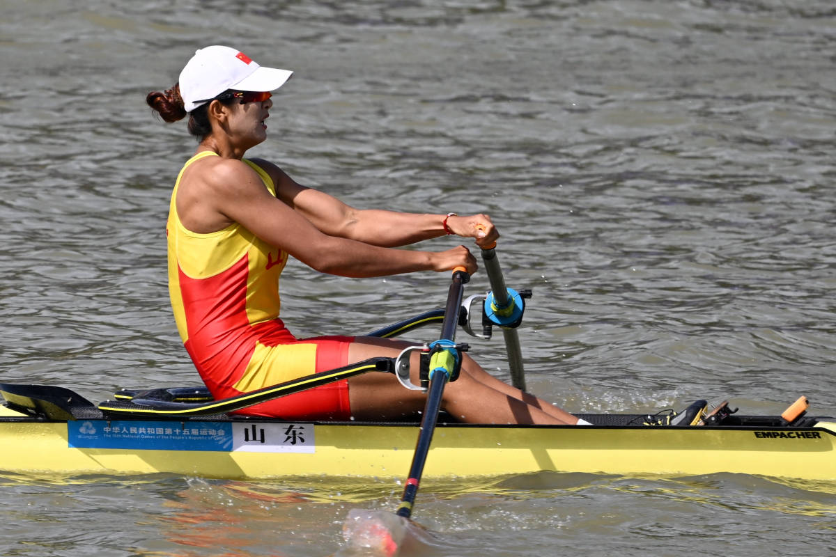 图集|十五运赛艇女子单人双桨决赛<strong></p>
<p>瑞亚币</strong>,鲁诗雨获银牌