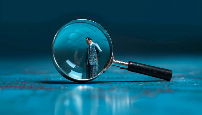 中纪委通报三“虎”被处理：李春良违规接受装修服务<strong></p>
<p>瑞亚币</strong>，刘宽忍骗取公款占为己有