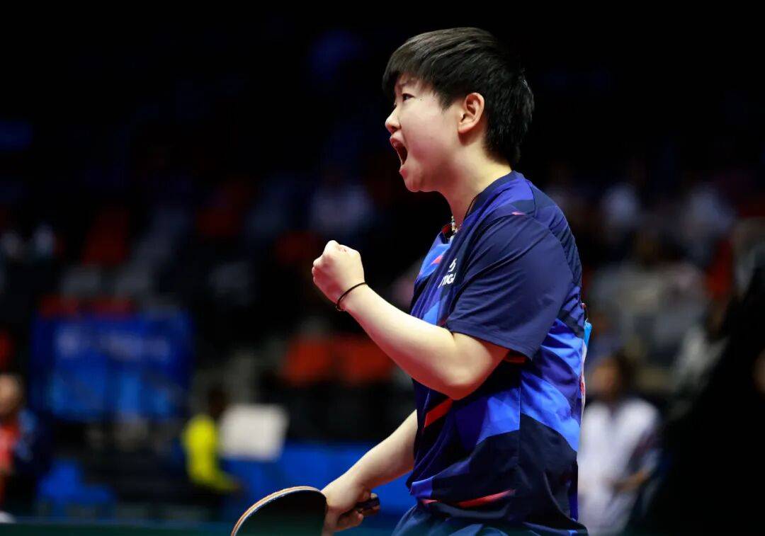 王楚钦赢下七局大战<strong></p>
<p>评价币</strong>，王曼昱王艺迪争4强席位 | 全运会