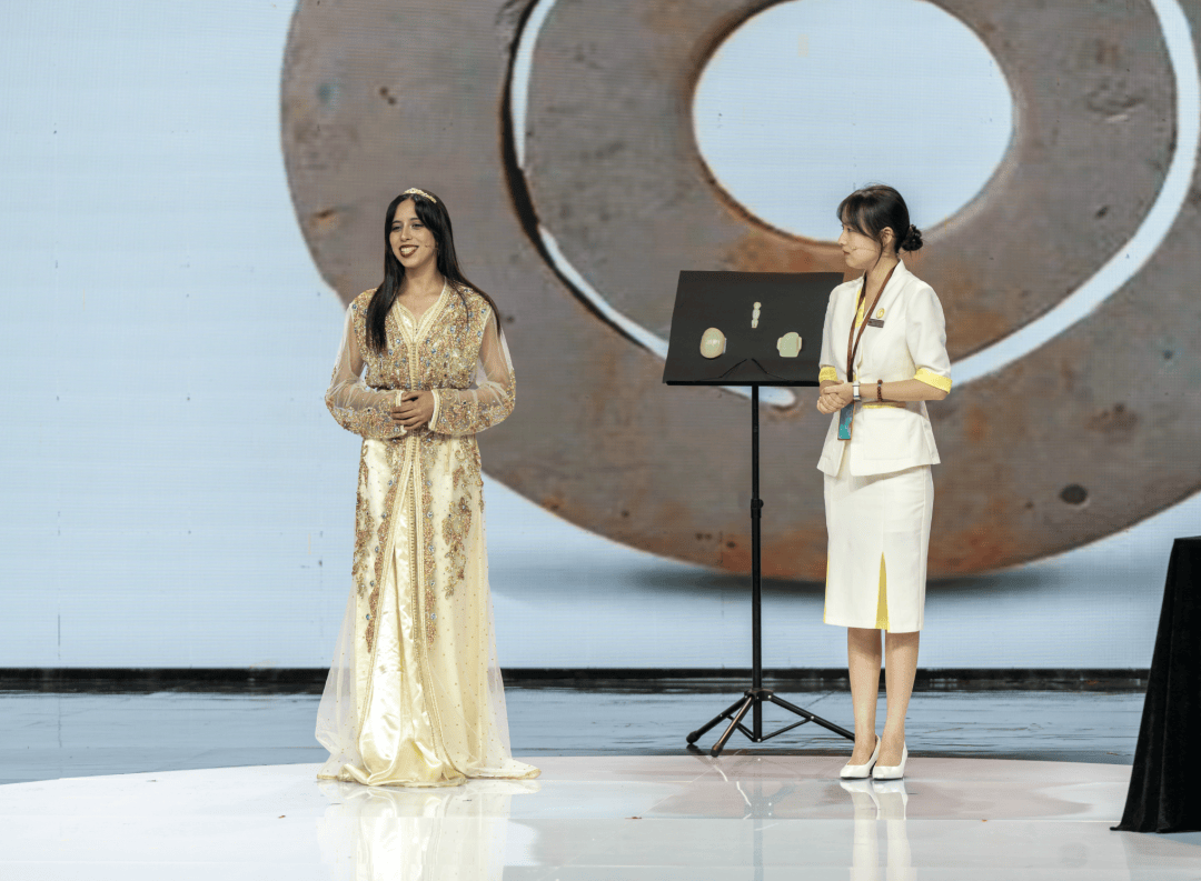 恭喜<strong></p>
<p>评价币</strong>！安徽工业大学摩洛哥籍留学生在“外国人讲安徽故事大赛”中获奖 | 皖美秋日