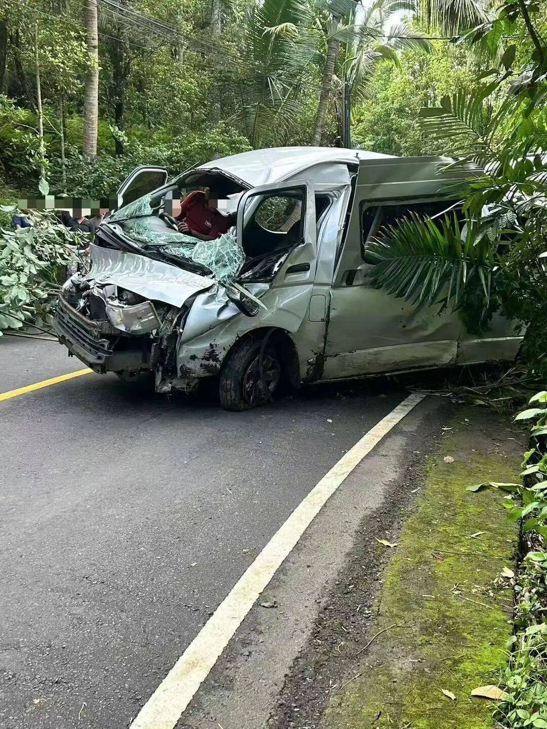 中国公民5死8伤！巴厘岛车祸亲历者发声：司机未采纳建议<strong></p>
<p>永通币</strong>，事发后独自离开