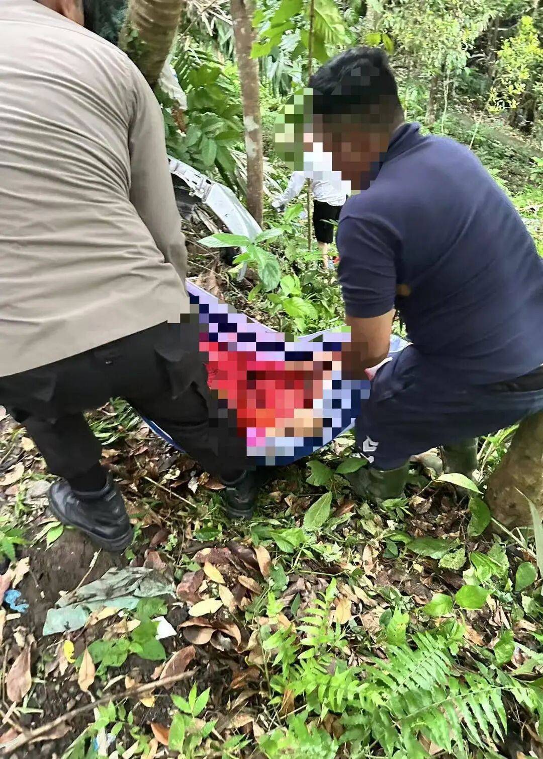 中国公民5死8伤！巴厘岛车祸亲历者发声：司机未采纳建议<strong></p>
<p>永通币</strong>，事发后独自离开