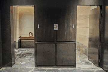 “我只想上个厕所<strong></p>
<p>币神</strong>,别考我了行不行!”